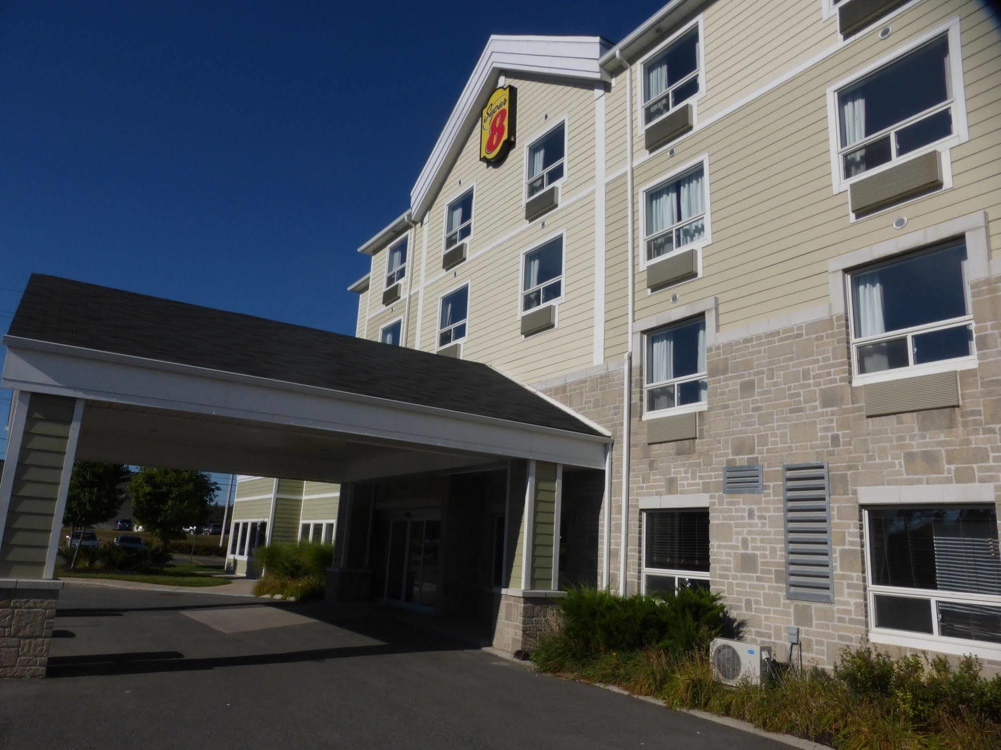 Super 8 By Wyndham Peterborough Hotell Eksteriør bilde
